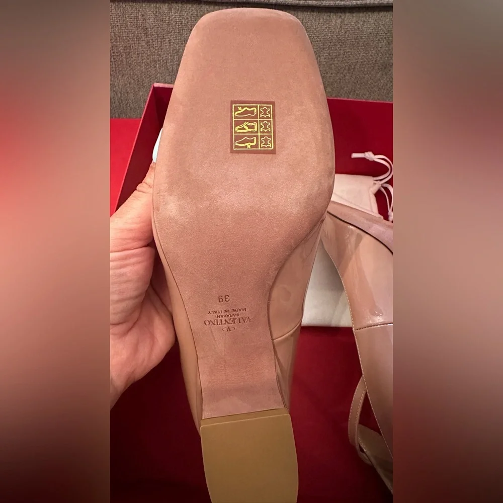 Valentino Garavani - Rose Tan-Go 60mm - patent leather pumps - VLogo - Size 39 - Picture 5 of 6